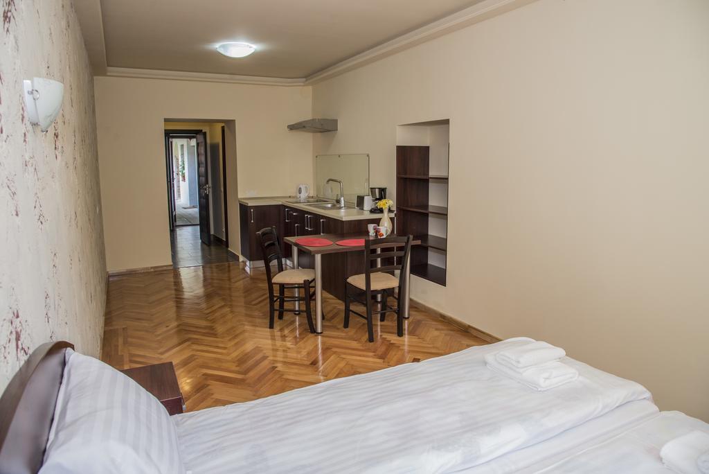 Hotel Casa Mots Sibiu Exterior foto