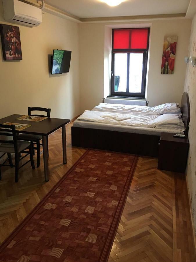 Hotel Casa Mots Sibiu Exterior foto